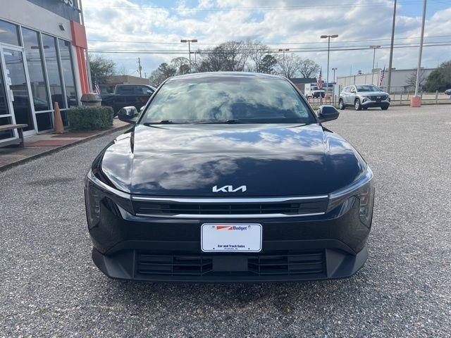 Kia K4 LXS FWD 2025