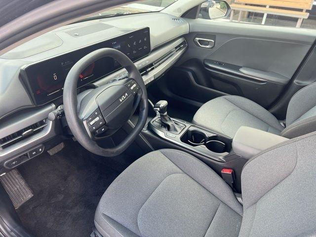 Kia K4 LXS FWD 2025