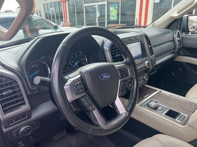 Ford Expedition Platinum 4x2 2020