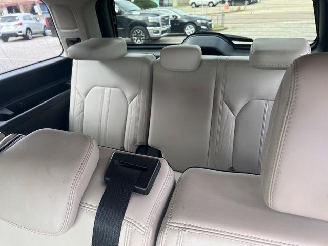 Ford Expedition Platinum 4x2 2020