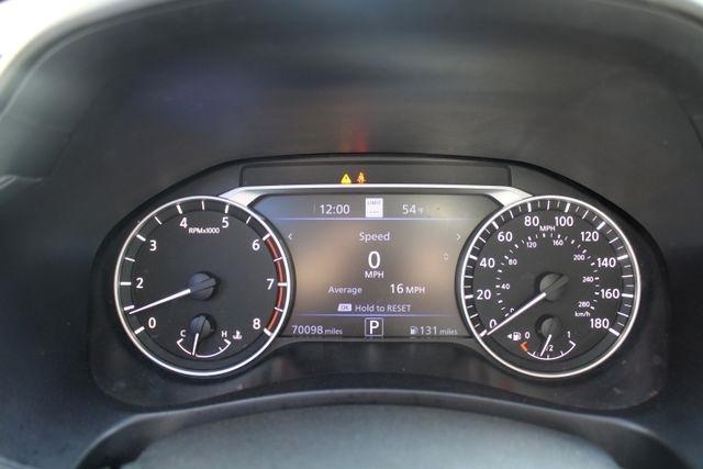 Nissan Altima 2.0 Platinum Sedan 2020