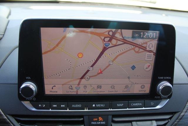 Nissan Altima 2.0 Platinum Sedan 2020