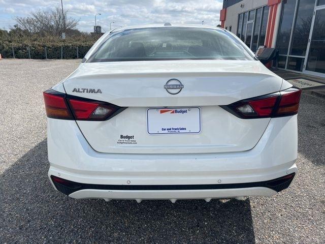 Nissan Altima SV FWD 2025