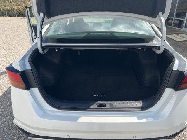 Nissan Altima SV FWD 2025