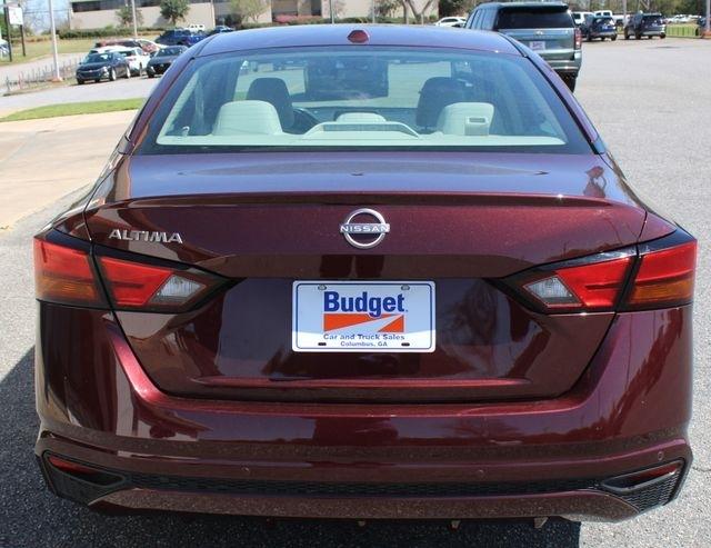 Nissan Altima SV FWD 2025