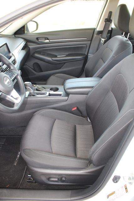 Nissan Altima SV FWD 2025