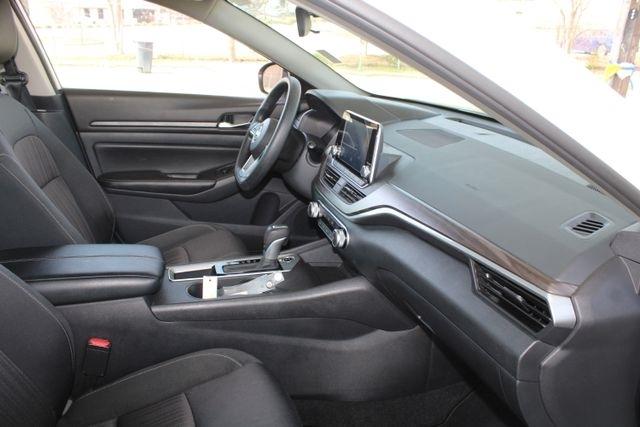 Nissan Altima SV FWD 2025