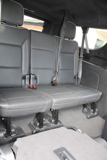 Chevrolet Suburban 2WD 4dr Premier 2023