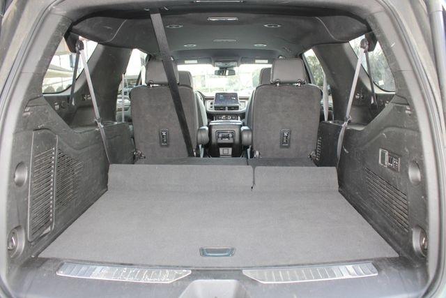 Chevrolet Suburban 2WD 4dr Premier 2023