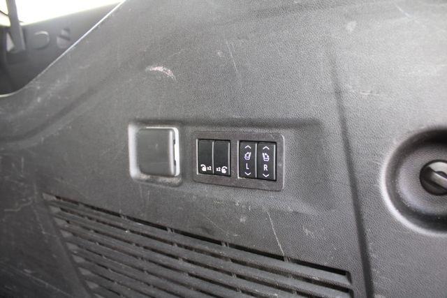 Chevrolet Suburban 2WD 4dr Premier 2023