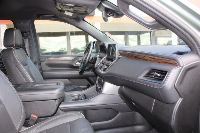 Chevrolet Suburban 2WD 4dr Premier 2023