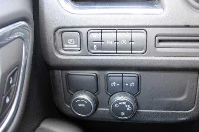 Chevrolet Suburban 2WD 4dr Premier 2023