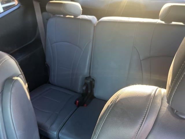 Buick Enclave FWD 4dr Premium 2022