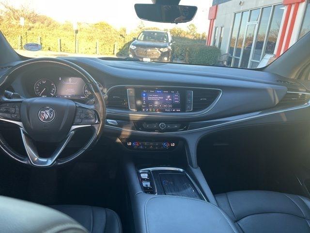 Buick Enclave FWD 4dr Premium 2022