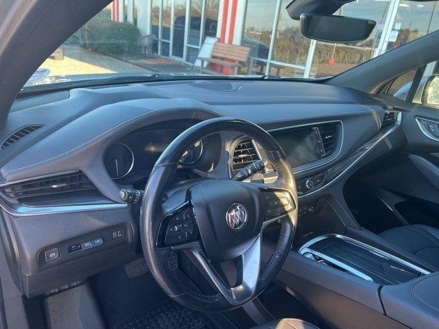 Buick Enclave FWD 4dr Premium 2022