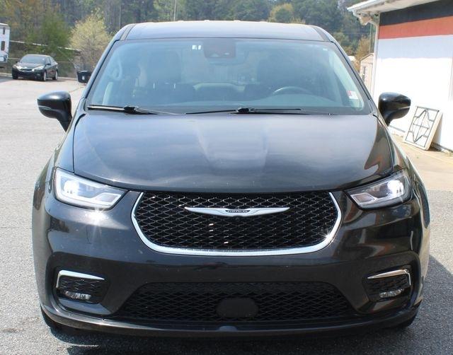 Chrysler Pacifica Touring L FWD 2023