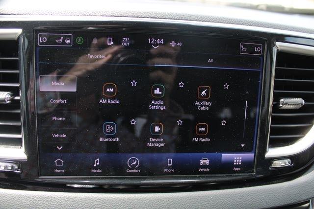 Chrysler Pacifica Touring L FWD 2023