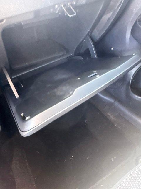 Nissan Versa Sedan SV CVT 2018