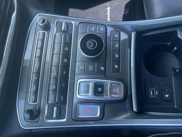 Hyundai Santa Fe Limited FWD 2021