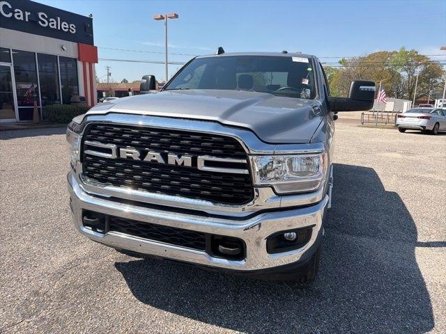 RAM 2500 Big Horn 4x4 Crew Cab 6'4" Box 2024