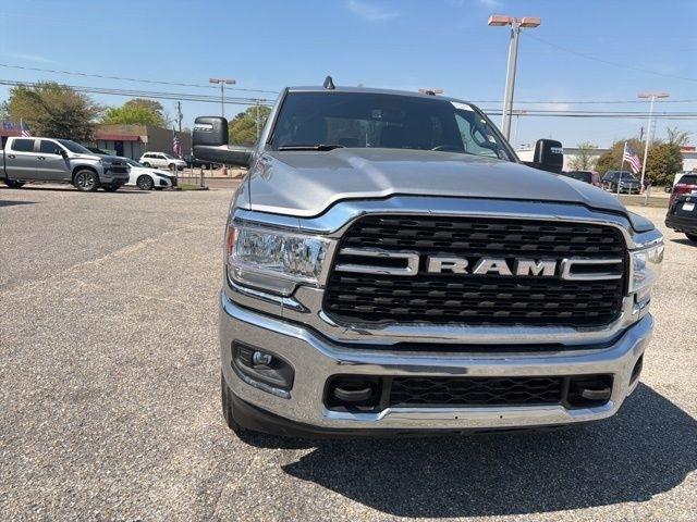 RAM 2500 Big Horn 4x4 Crew Cab 6'4" Box 2024