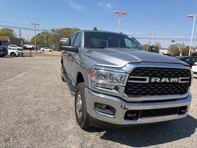 RAM 2500 Big Horn 4x4 Crew Cab 6'4" Box 2024