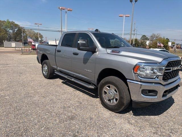 RAM 2500 Big Horn 4x4 Crew Cab 6'4" Box 2024