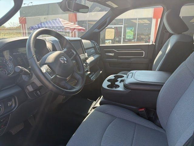 RAM 2500 Big Horn 4x4 Crew Cab 6'4" Box 2024