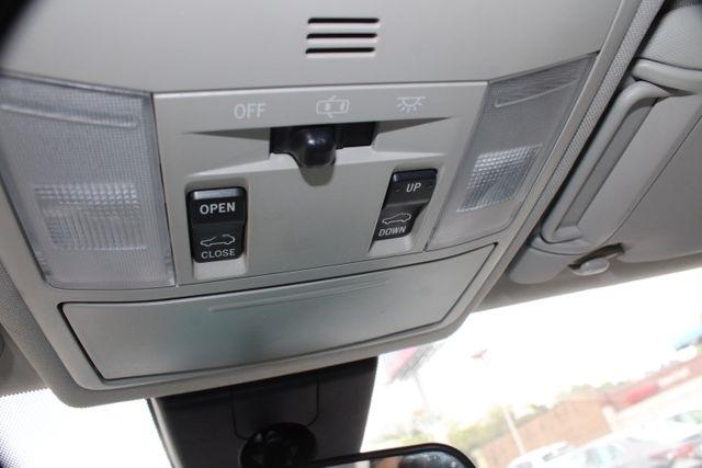 Toyota RAV4 Adventure FWD (Natl) 2018