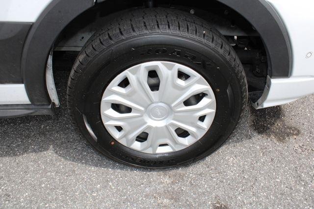 Ford Transit Passenger Wagon T-350 148" Low Roof XLT RWD 2023