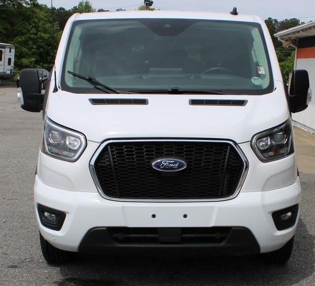 Ford Transit Passenger Wagon T-350 148" Low Roof XLT RWD 2023