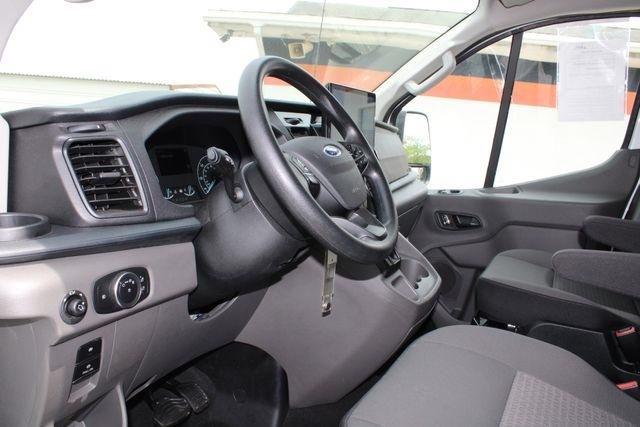 Ford Transit Passenger Wagon T-350 148" Low Roof XLT RWD 2023