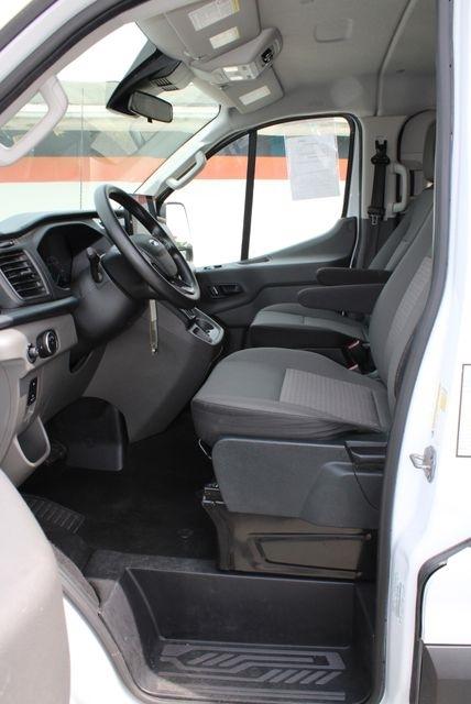 Ford Transit Passenger Wagon T-350 148" Low Roof XLT RWD 2023
