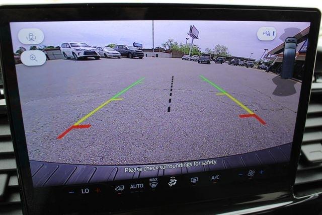 Ford Transit Passenger Wagon T-350 148" Low Roof XLT RWD 2023