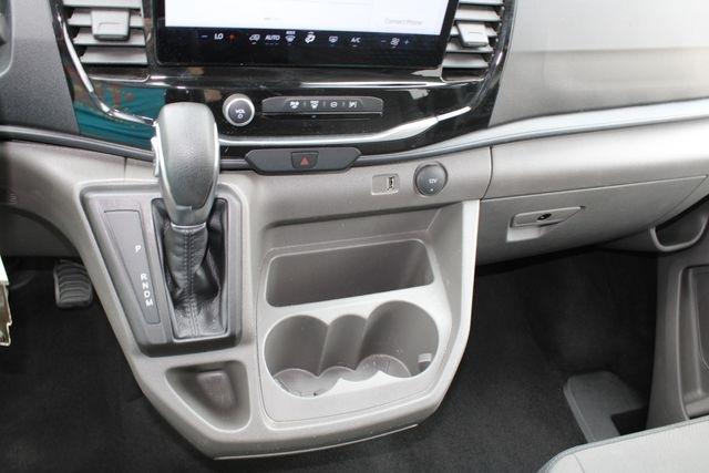 Ford Transit Passenger Wagon T-350 148" Low Roof XLT RWD 2023