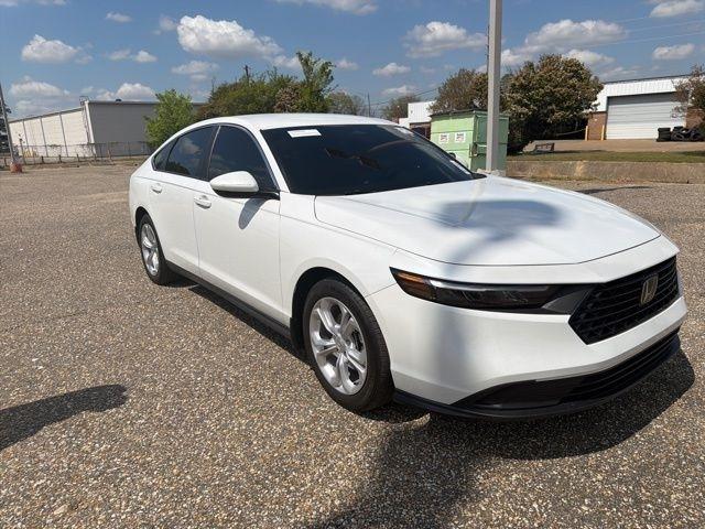 Honda Accord Sedan LX CVT 2025