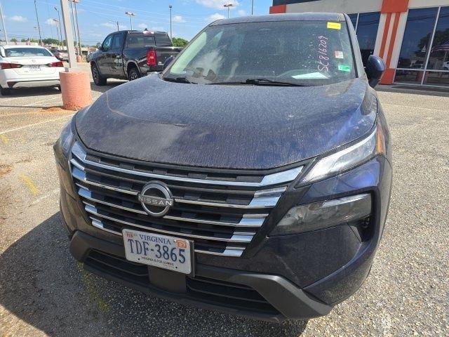 2025 Nissan Rogue AWD SV