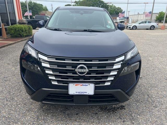 Nissan Rogue AWD SV 2025
