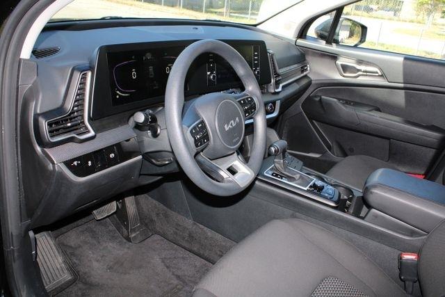 Kia Sportage LX AWD 2025