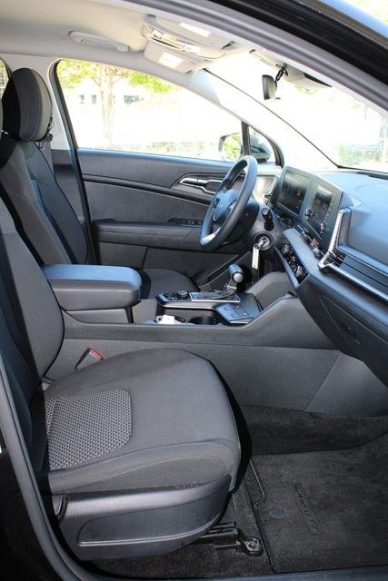 Kia Sportage LX AWD 2025