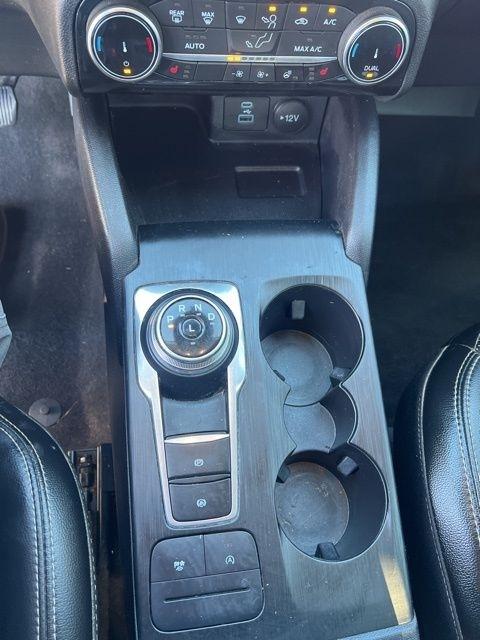 Ford Escape SEL FWD 2022