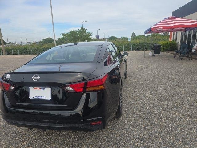 Nissan Altima SV FWD 2025