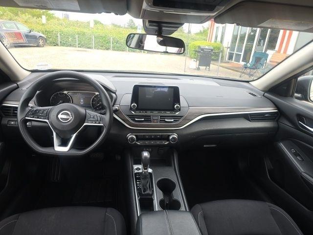 Nissan Altima SV FWD 2025