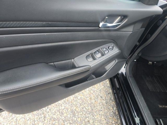 Nissan Altima SV FWD 2025