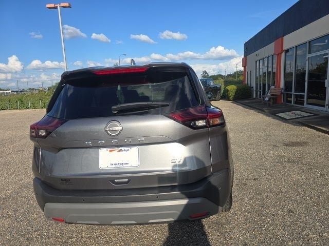 Nissan Rogue FWD SV 2023