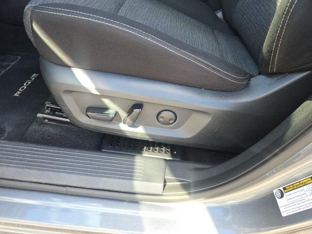 Nissan Rogue FWD SV 2023