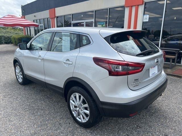 Nissan Rogue Sport FWD S 2021