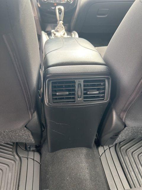 Nissan Rogue Sport FWD S 2021