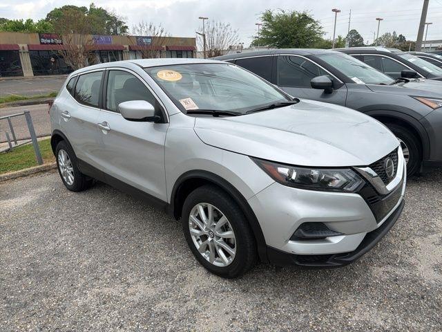 Nissan Rogue Sport FWD S 2021