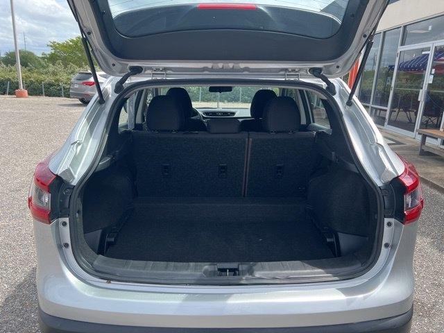 Nissan Rogue Sport FWD S 2021